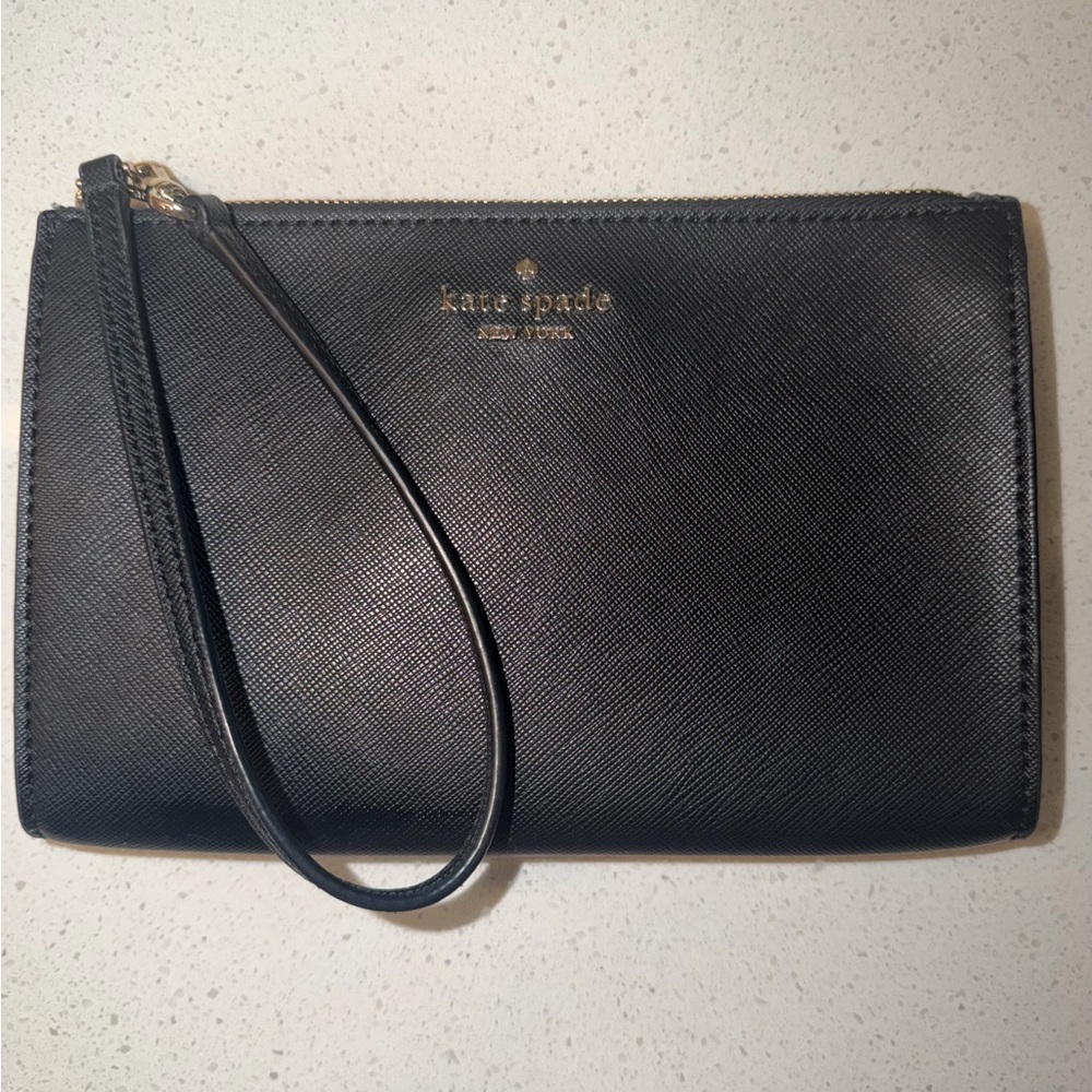 kate spade Black Saffiano Wristlet Wallet